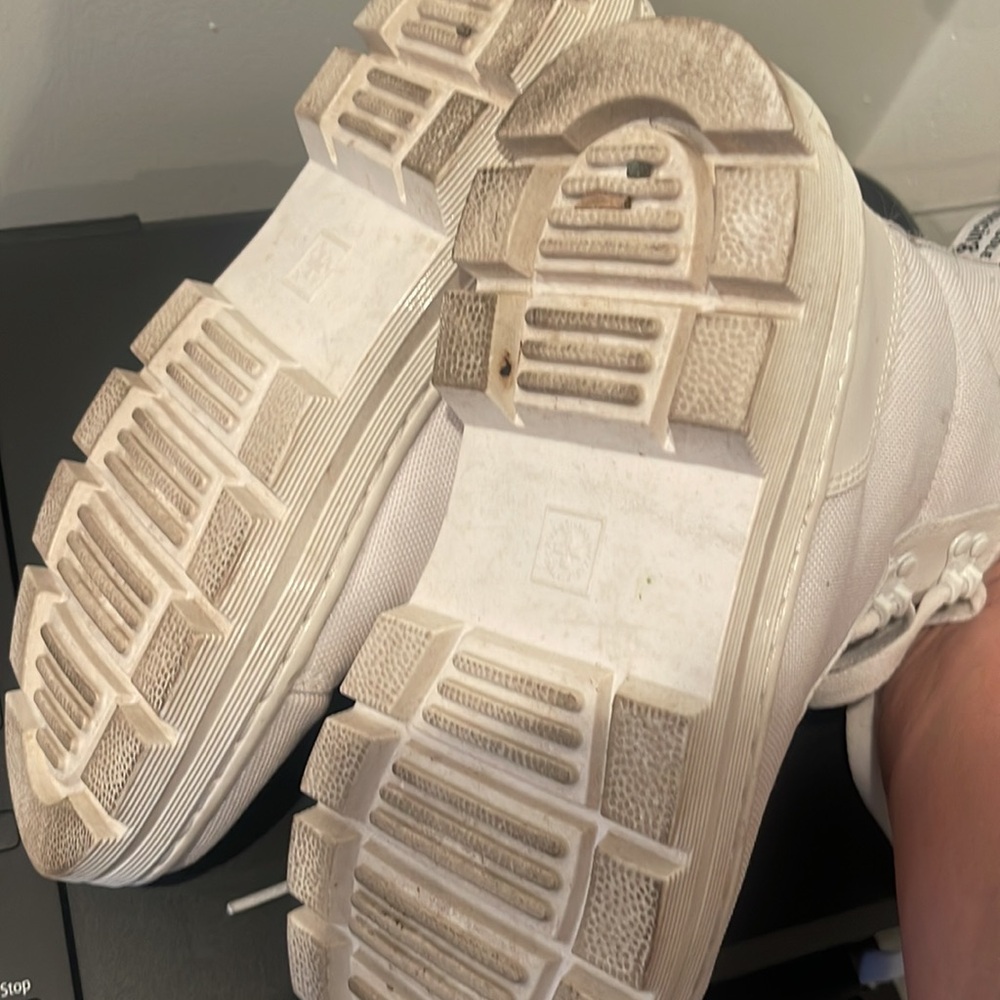 Doc Marten’s Womans Crisp White Air Waltz Boots Canvas SZ9 - Picture 5 of 5